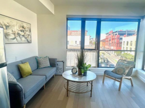 NEW Airy 1 Bedroom Condo in Nob Hill